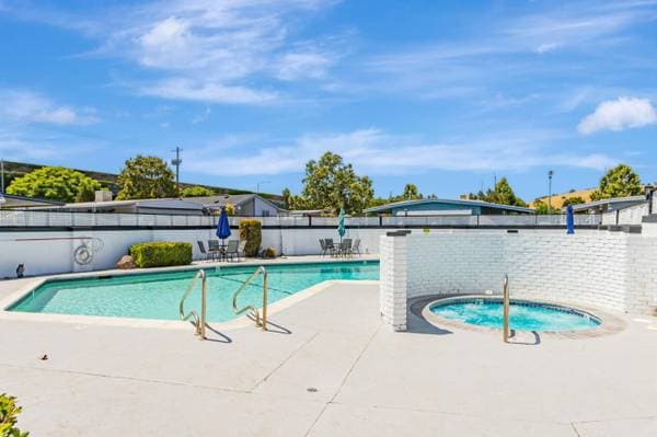 2BR/2BA Single Family House on Narvaez Ave. · San Jose photo 2