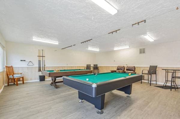 2BR/2BA Single Family House on Narvaez Ave. · San Jose photo 4