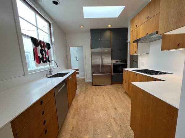2BR/1BA Duplex · San Francisco photo 3