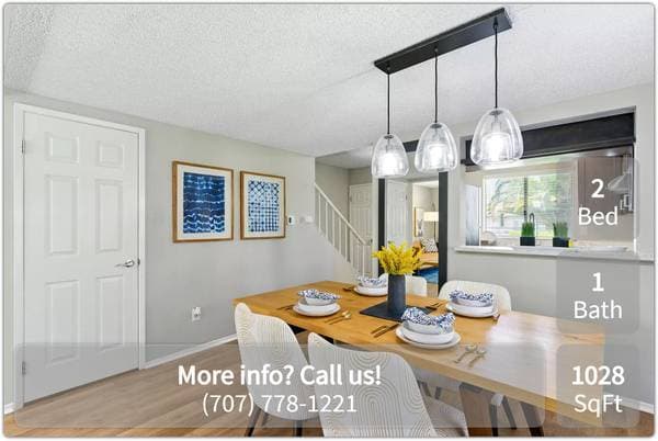2BR/1BA Apartment on Lakeville Cir · Petaluma photo 2
