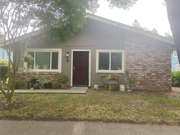 2BR/1BA Condo on Coffey Ln · Santa Rosa photo 1