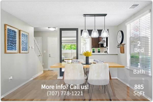 2BR/1BA Apartment on Lakeville Cir · Petaluma photo 2