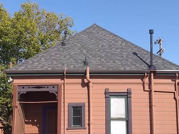 1BR/1BA Apartment · Oakland photo 1