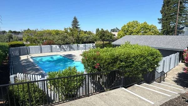 2BR/2BA Apartment on Ignacio Blvd - 147 · Novato photo 5