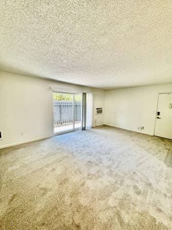 1BR/1BA Apartment on Ignacio Blvd - 176 · Novato photo 3