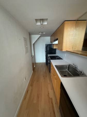 1BR/1BA Loft on Folsom St · San Francisco photo 5
