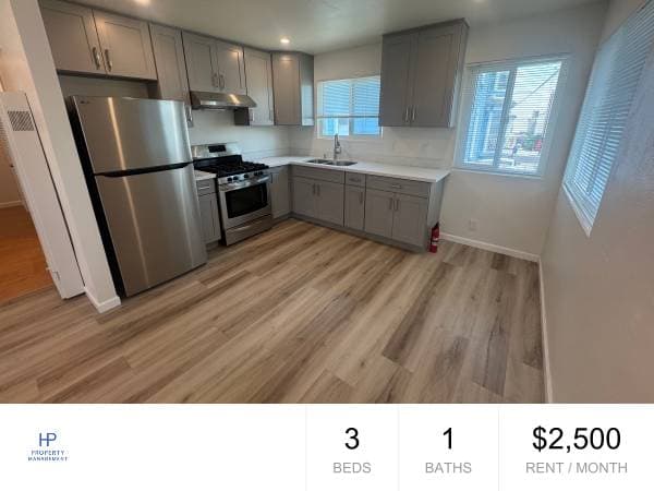 3BR/1BA Apartment · Oakland photo 1