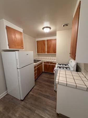 1BR/1BA Apartment · Walnut Creek photo 2