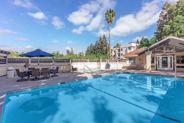 0BR/1BA Apartment on San Tomas Aquino Rd · San Jose photo 1