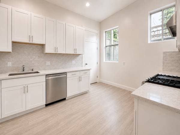 4BR/2BA Flat · San Francisco photo 3
