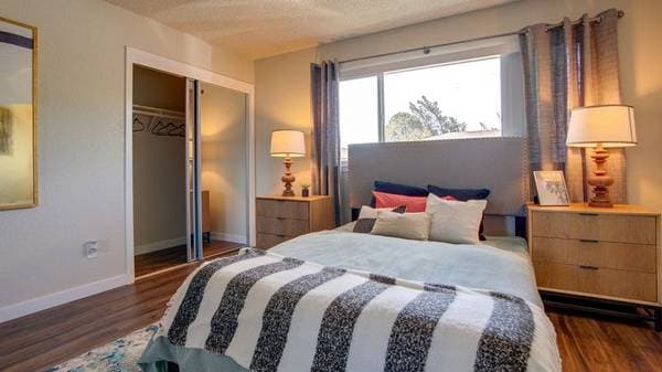2BR/2BA Apartment on Fairfield Avenue · Fairfield photo 5