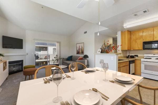 3BR/2BA Apartment · Tracy photo 1