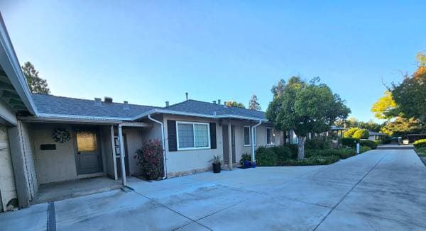 1BR/1BA Apartment on Emerson Street · Palo Alto photo 1