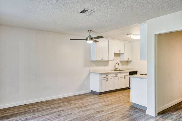 1BR/1BA Apartment on S Jefferson St · Napa photo 2