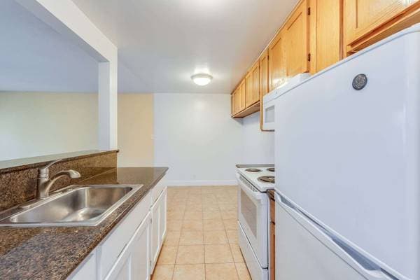1BR/1BA Apartment on Andover St. · Oakland photo 5