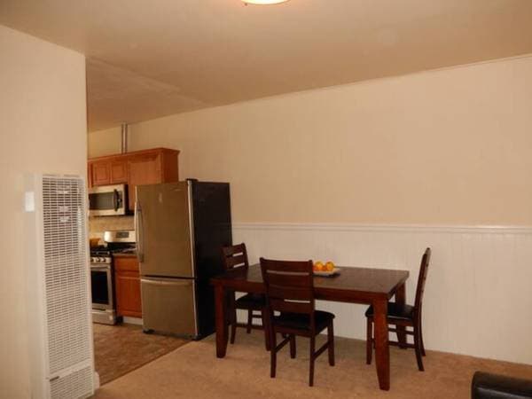 3BR/2BA Apartment · Berkeley photo 3