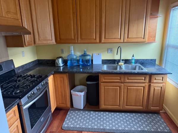 1BR/1BA Apartment · Berkeley photo 2