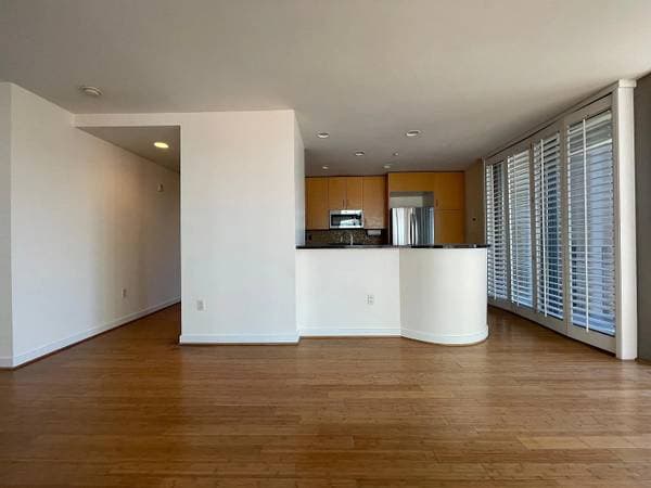 2BR/2BA Apartment · San Francisco photo 2