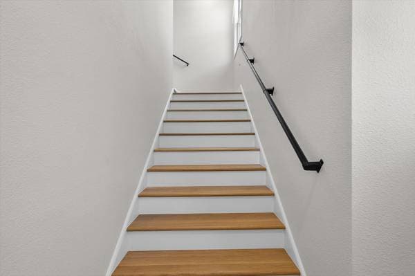 3BR/2BA Apartment on San Antonio Ave · Alameda photo 4