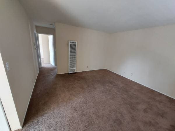 3BR/2BA Apartment on Williamsburg · Campbell photo 4