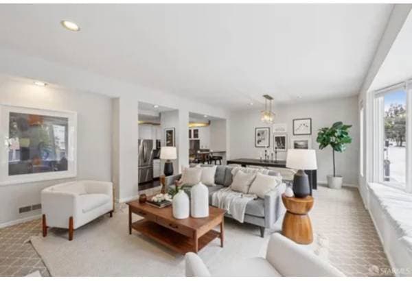 2BR/2BA Condo on Van Ness Avenue · San Francisco photo 1