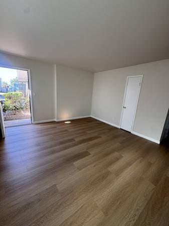 2BR/1BA Apartment · Berkeley photo 3