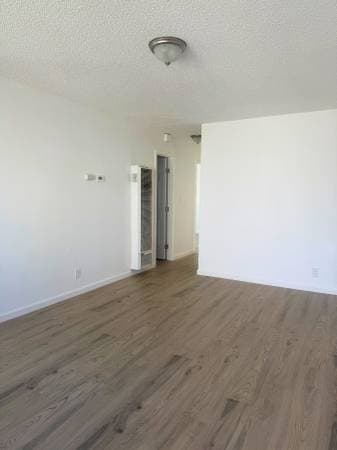 2BR/1BA Duplex on Chery Street · Oakland photo 4