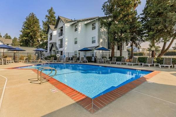 2BR/2BA Apartment on North Milpitas Boulevard · Milpitas photo 1