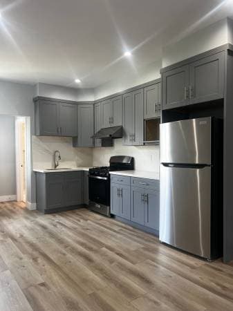 659-661 2nd Ave. photo 3