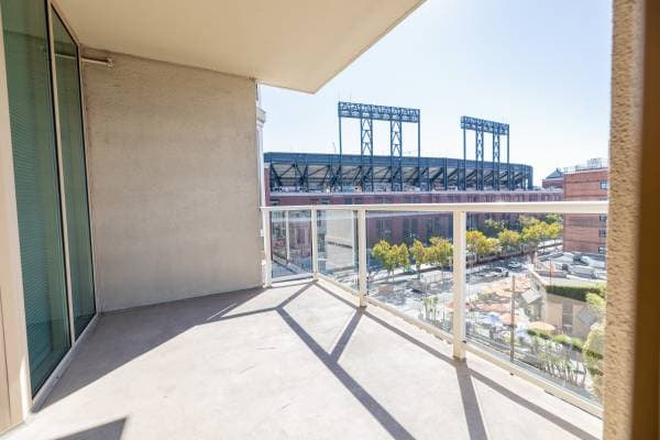 2BR/2BA Condo on King Street · San Francisco photo 5