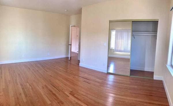4BR/2BA Apartment on 53rd St · Oakland photo 2