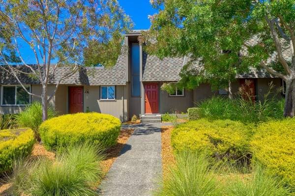 2BR/1BA Apartment on Parkhurst Dr · Santa Rosa photo 2
