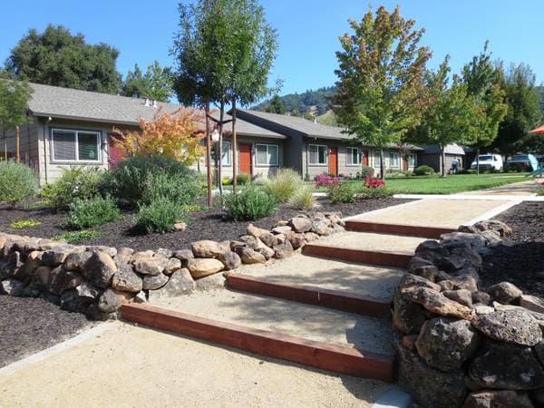2BR/1BA Apartment on Parkhurst Dr · Santa Rosa photo 5