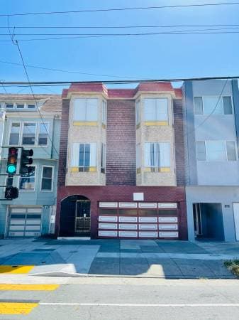 1BR/1BA Apartment on Arguello Blvd · San Francisco photo 1