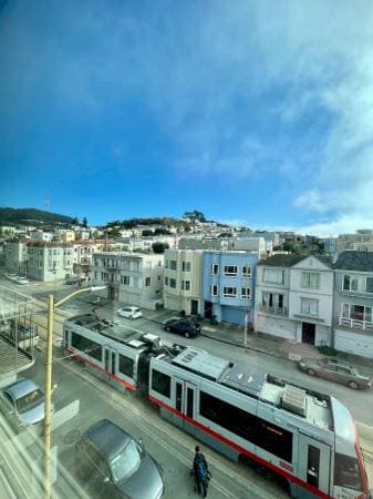 1BR/1BA Apartment on Judah St · San Francisco photo 5