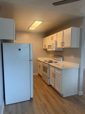 2BR/1BA Apartment on Peach Tree Drive · Fairfield photo 2