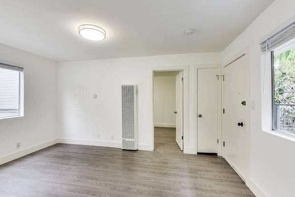 2240 Larkin photo 5