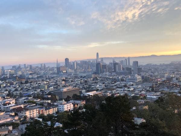 2BR/1BA Flat on Saturn St · San Francisco photo 2