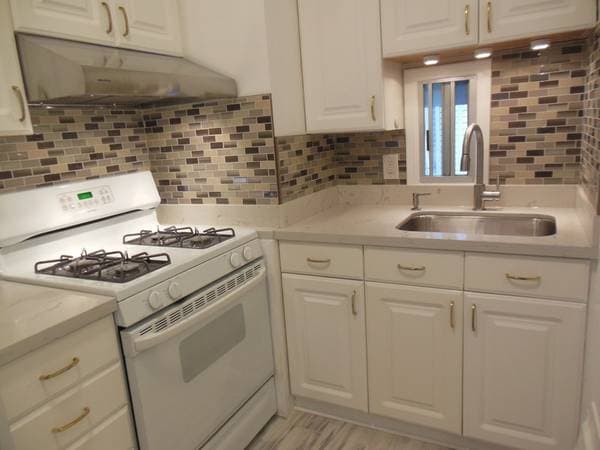 2BR/1BA Flat on Saturn St · San Francisco photo 3