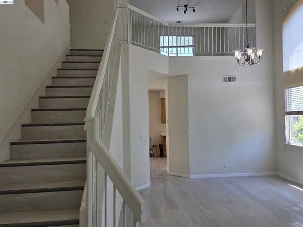 Renovated Single Family Home In The Heart Of Central Alameda photo 5
