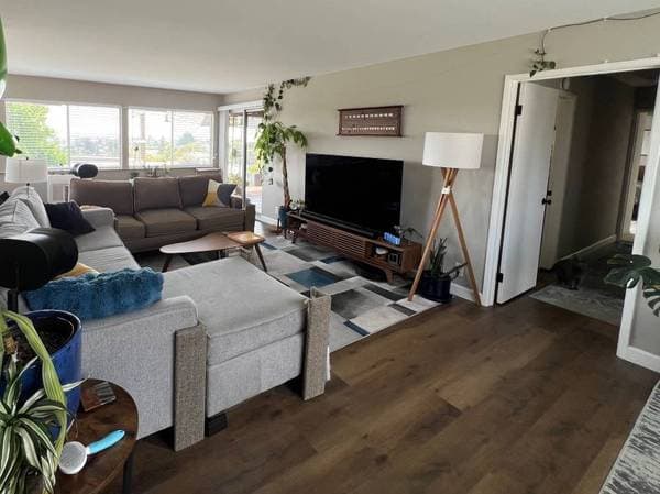 2BR/2BA Apartment on Oakland Ave · Oakland photo 1