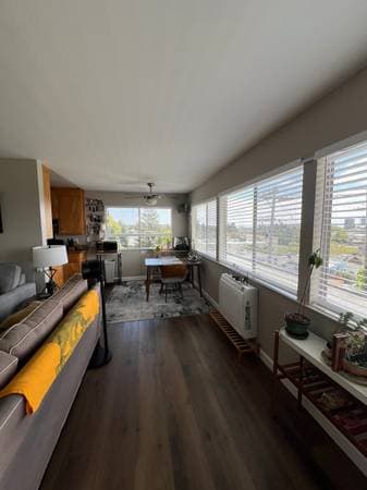 2BR/2BA Apartment on Oakland Ave · Oakland photo 4