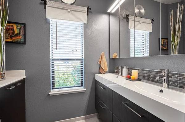 1BR/1BA Condo on Shorebird Cir · Redwood City photo 4
