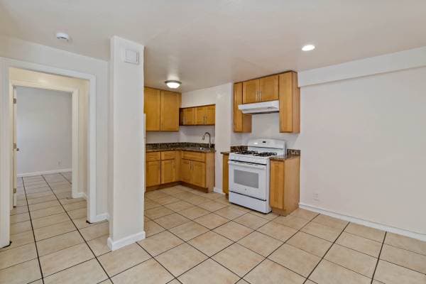 1BR/1BA Apartment on Fourth Street · Richmond photo 1
