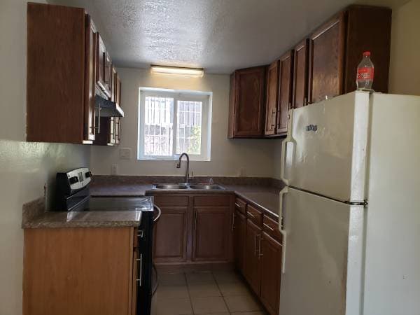 2BR/1BA Duplex · Richmond photo 1