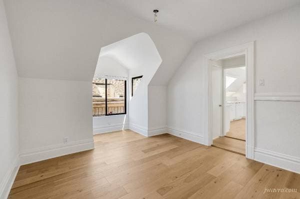 2BR/1BA Apartment · San Francisco photo 4
