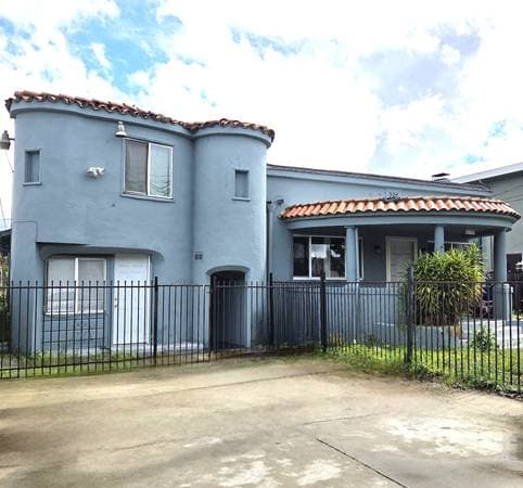 1BR/1BA Duplex · San Leandro photo 1
