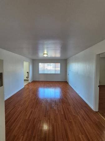 3BR/1BA Duplex · Oakland photo 2