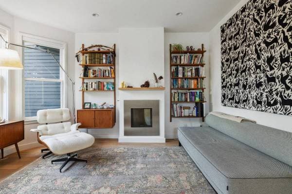 4BR/3BA Single Family House · San Francisco photo 2