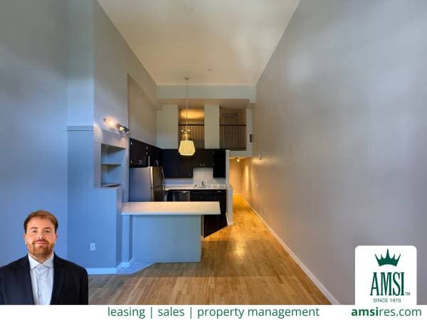 1BR/1BA Loft · San Francisco photo 1